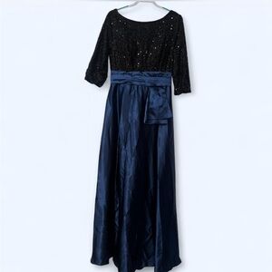 Elegant Black and Navy Evening Gown